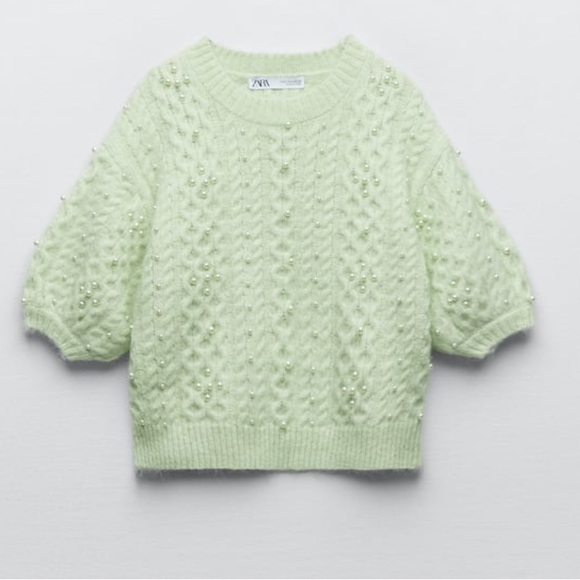 Zara Sweaters - Zara- Knit sweater with pearls